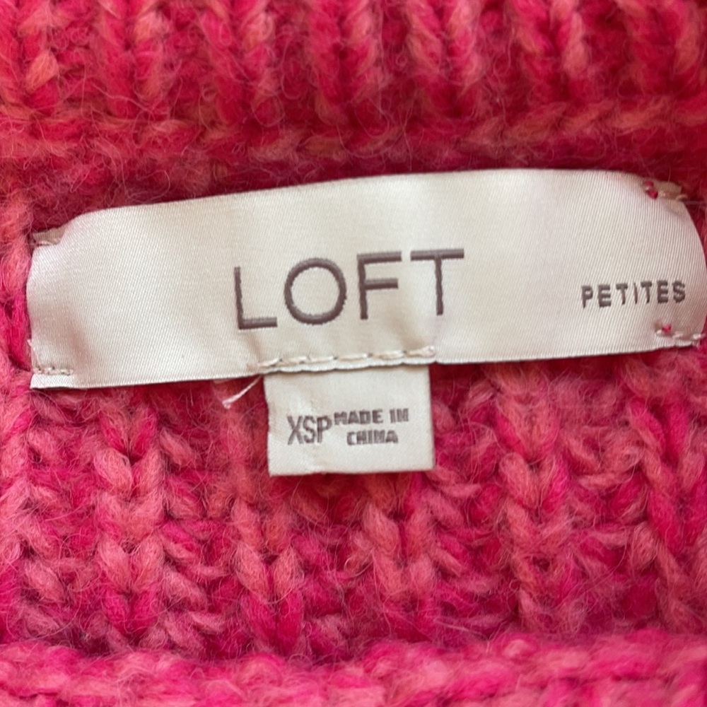 LOFT bright pink boxy sweater - Picture 2 of 5
